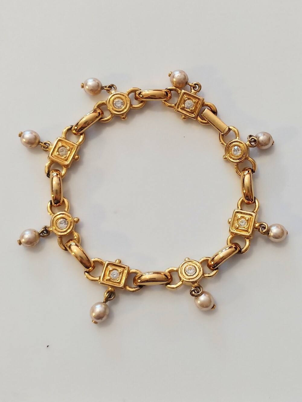 Vintage Joan Rivers Goldtone Faux Pearl and Rhinestone Link Bracelet
